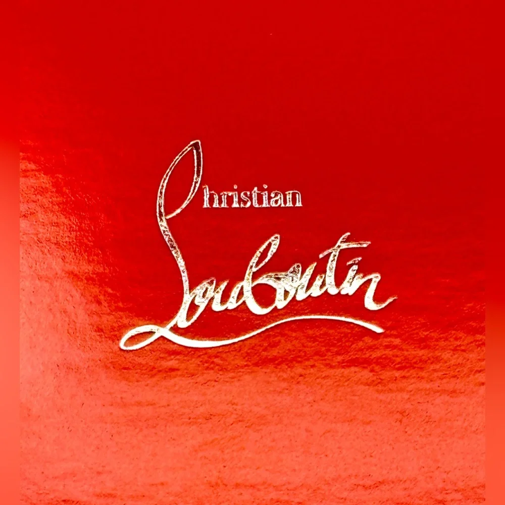 Christian Louboutin Rouge Velvet Matte Lipstick Long Lasting 3.8g/0.13 oz NIB - Picture 8 of 9